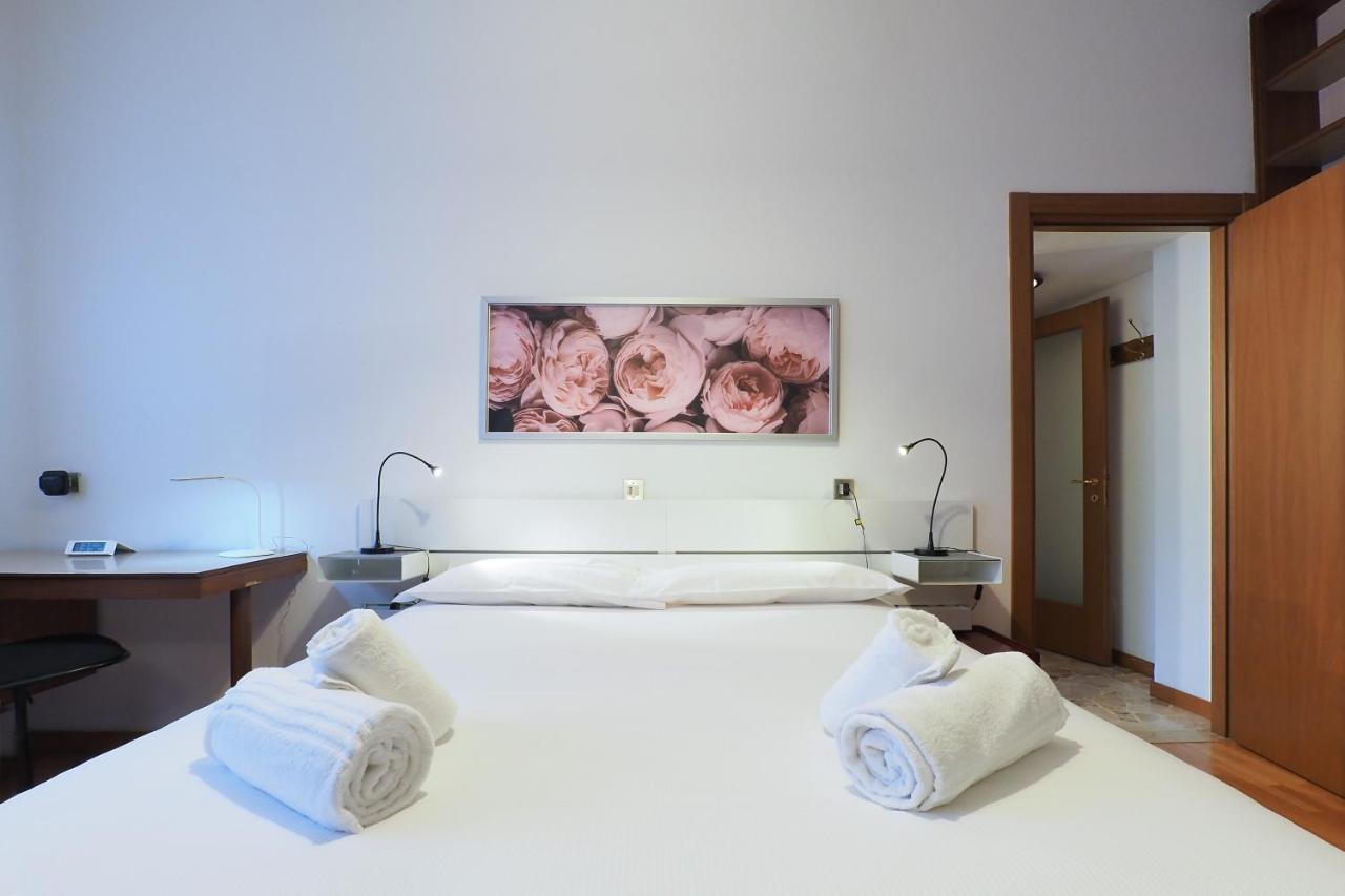 Primopiano - Tolmezzo Apartment Milano Ngoại thất bức ảnh